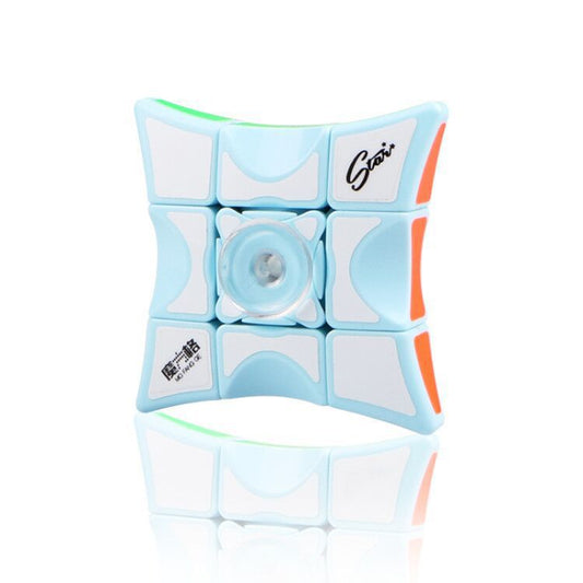 Qiyi Checkered Fingertip Rubik's Cube - 133 Gyro Decompression Toy