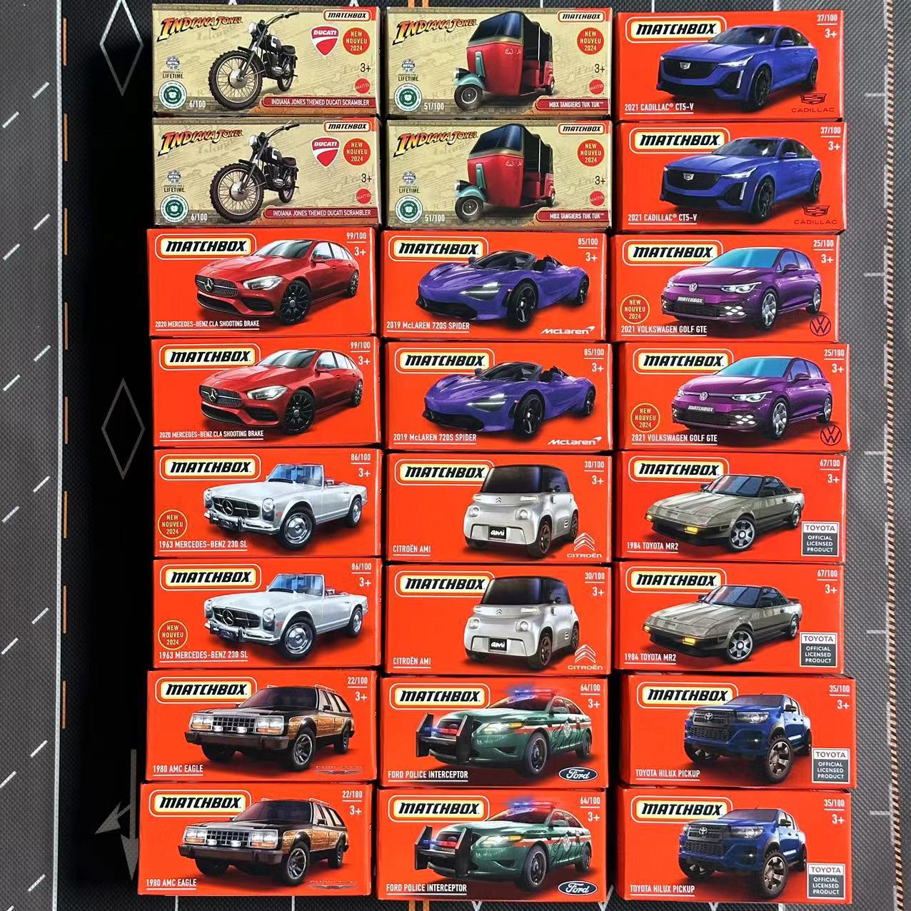 Matchbox 980L-30782 Basic Car Assortment [Box of 24 Mini Cars] [from 3 Years Old]